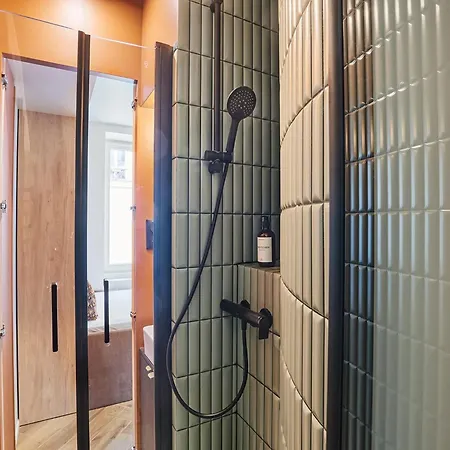 Superb Tour Eiffel Champ De Mars Párizs