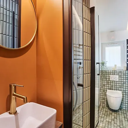 Superb Tour Eiffel Champ De Mars *