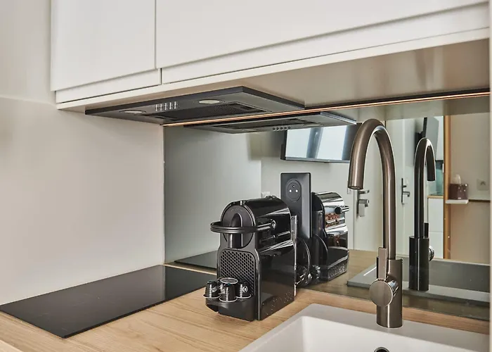 Superb Tour Eiffel Champ De Mars * Paris