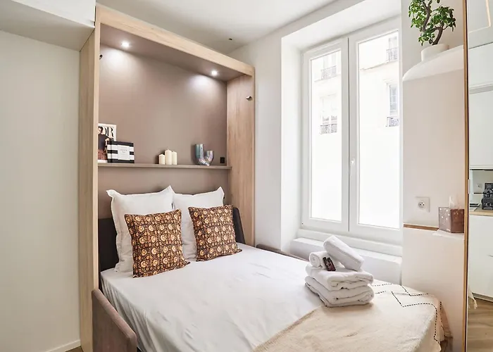 Superb Tour Eiffel Champ De Mars Apartamento *