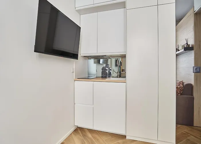 Superb Tour Eiffel Champ De Mars